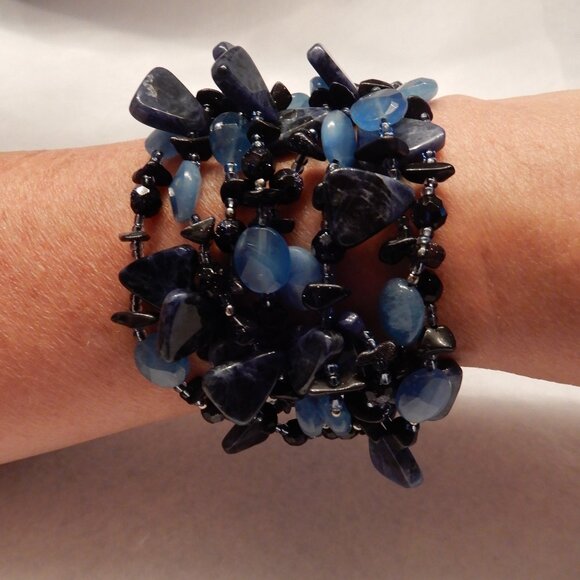 Multi-Strand Blue Agate and Silver Bracelet - Picture 2 of 10